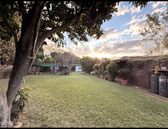 4 BEDROOM HOUSE FOR SALE IN AVIARY HILL